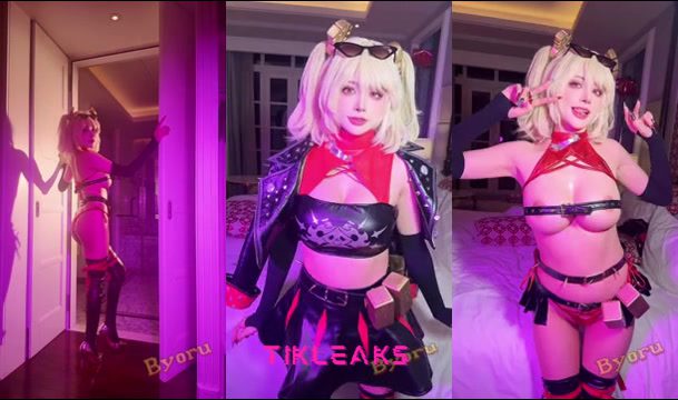 Byoru – Burnice White Zenless Zone Zero Cosplay – Jiu Jiu  9min  2160p(4K)